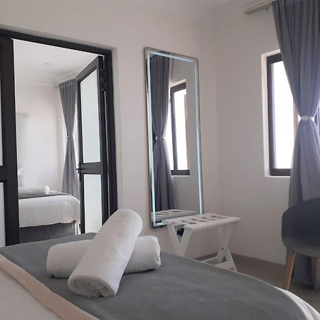 Shark Island Guesthouse Luderitz Exterior photo