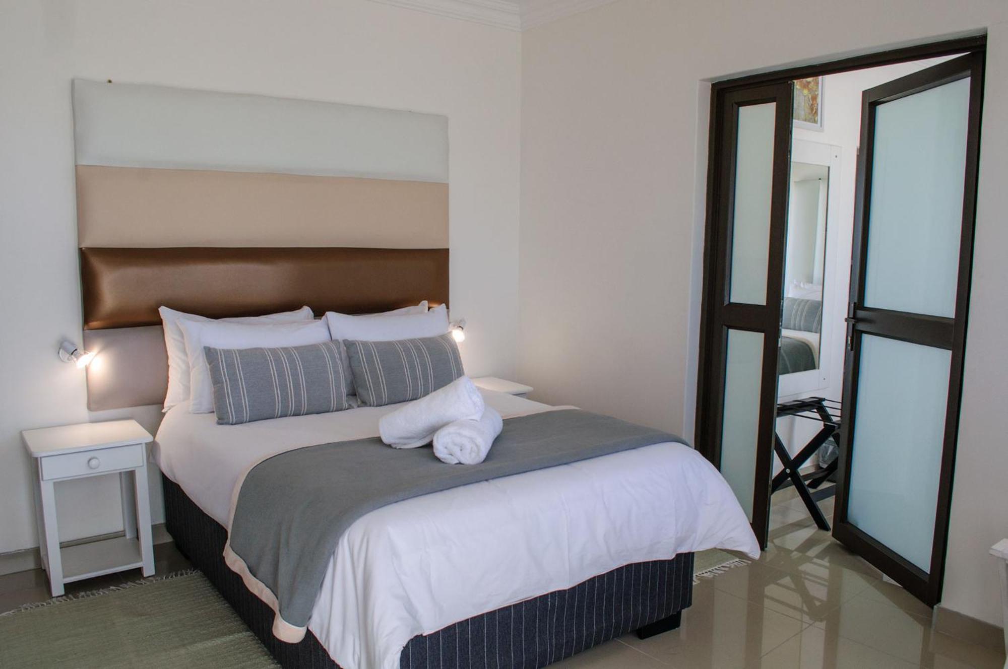 Shark Island Guesthouse Luderitz Exterior photo